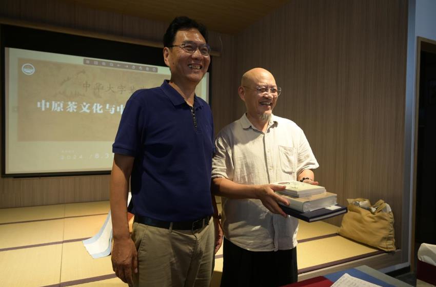 鄭州“茶”話(huà)會(huì )：管城區國香茶城今日解鎖中原茶文化消費新“茶”碼